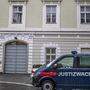13 Personen wurden in die Justizanstalt Klagenfurt eingeliefert