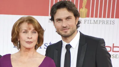 Simon Verhoeven mit seiner Mutter Senta Berger