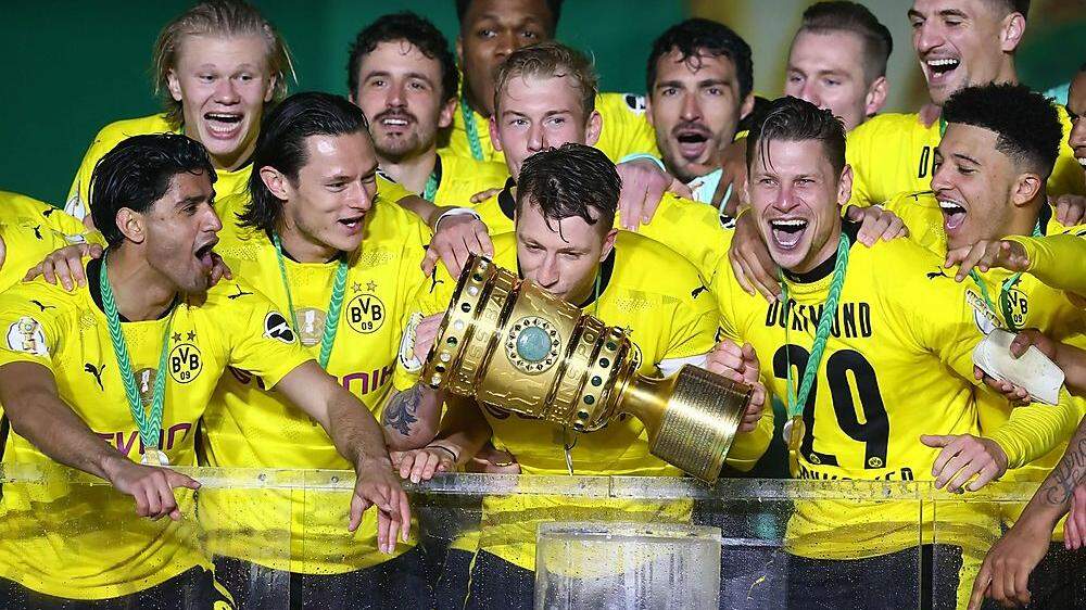 Dortmund bejubelt den Pokalsieg