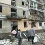 DNIPRO, UKRAINE - DECEMBER 29, 2023 - People take things out of a residential building damaged by a Russian missile attack, Dnipro, eastern Ukraine Russian shelling damages maternity hospital in Dnipro PUBLICATIONxNOTxINxRUS Copyright: xMykolaxMiakshykovx