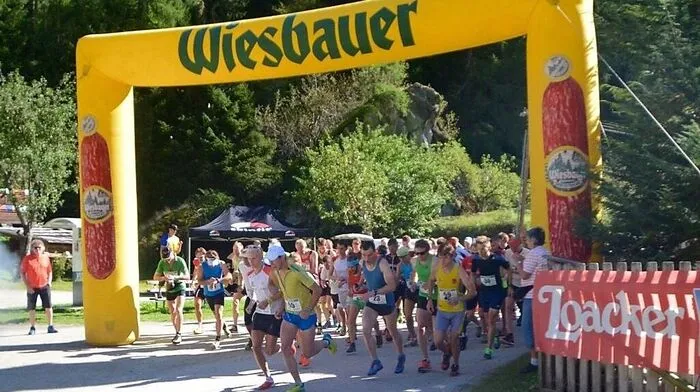71 Läufer starteten beim ersten Simonysee-Berglauf