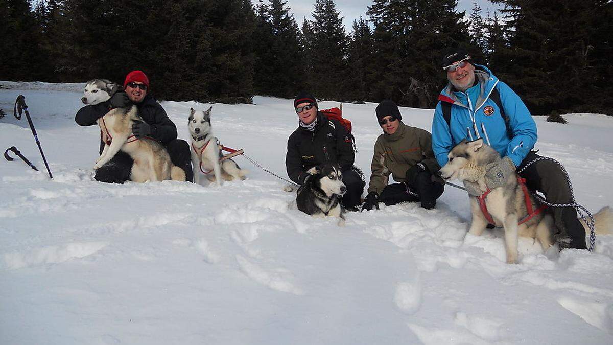 Schneeschuhwandern mit Huskies auf der Koralm