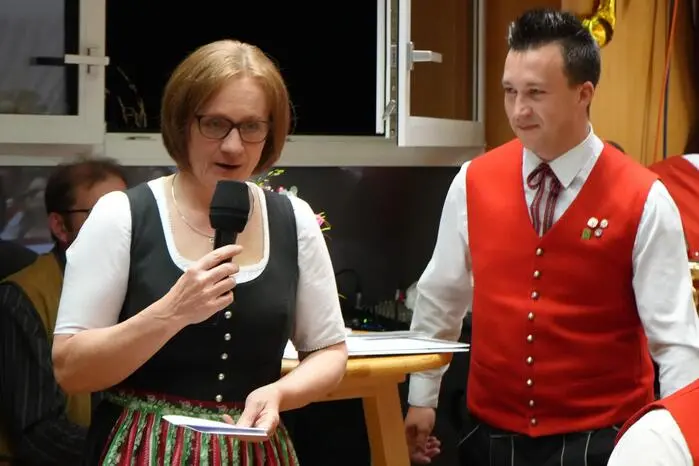 Moderiert wurde die Veranstaltung von Bettina Peer aus Weißkirchen.