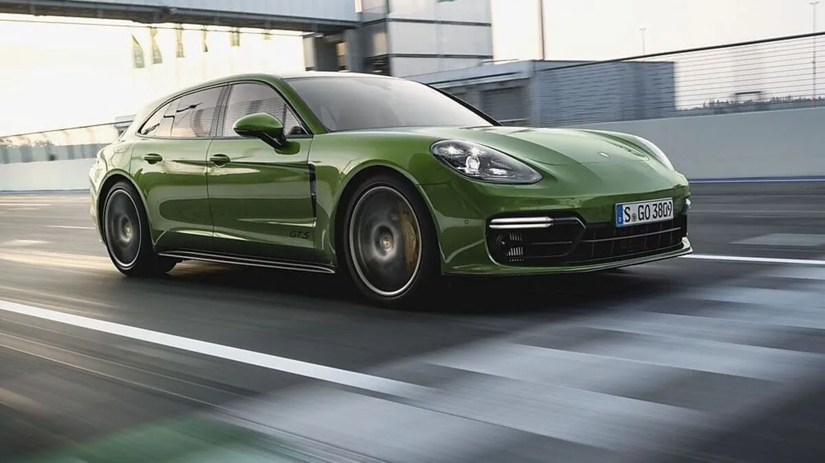 Der Porsche Panamera GTS, hier als Sport Turismo