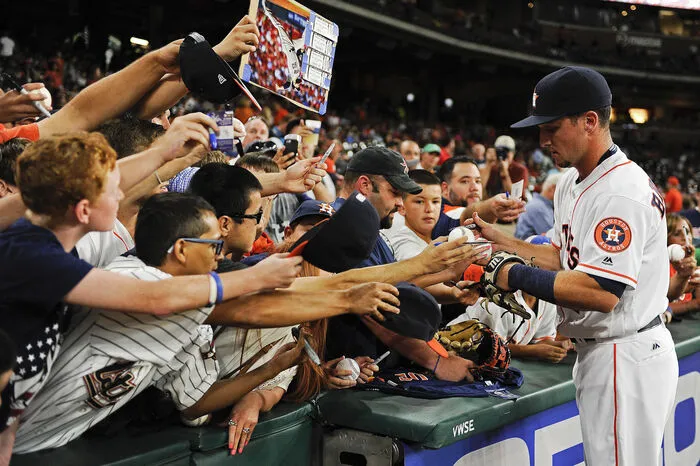 Vor dem Spiel war Astros-Spieler Alex Bregman bei den Fans ein gefragter Mann.