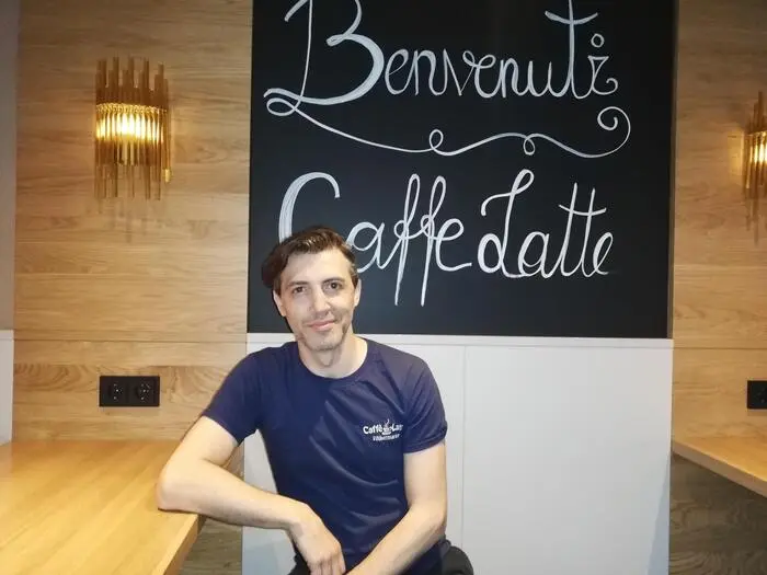 Stefano Lacagnina in seinem „Caffe Latte“