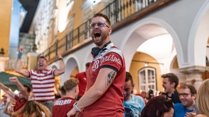 Jawohl!! In Graz fieberten Fans bis zum Schluss mit.