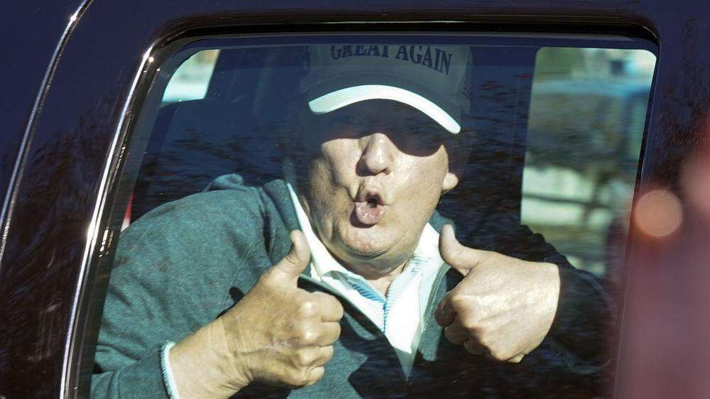 Aufnahme vom Wochenende nach der Wahl: Trump auf dem Weg zu Golfplatz 