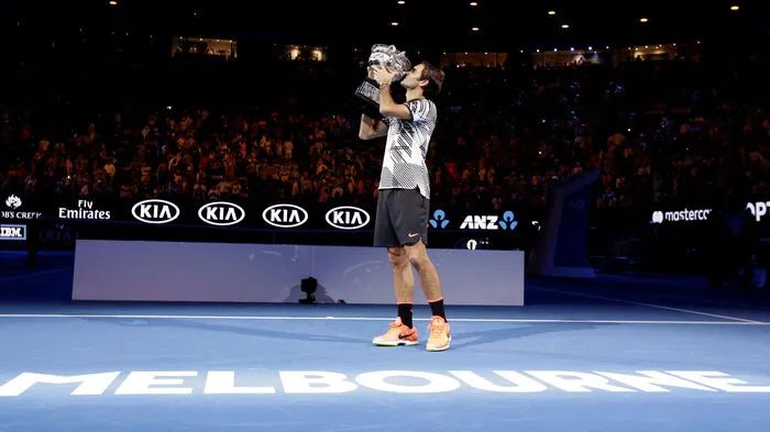 Federer holte nach einer halbjährigen Verletzungs-Auszeit und erstmals seit Wimbledon 2012 einen Major-Titel. Es ist der 18. seiner Karriere. Klicken Sie sich durch die schönsten Jubelbilder aus "Down Under"!