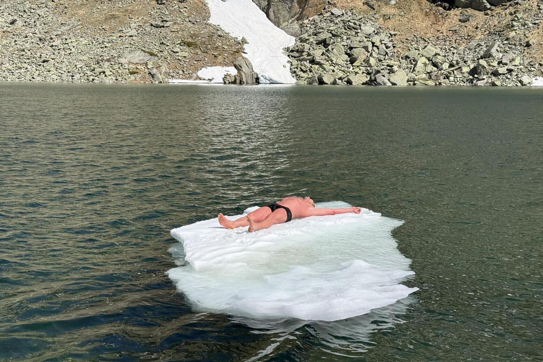 Trotz Hitzewelle wurde in Kärnten zwischen Eisschollen gebadet