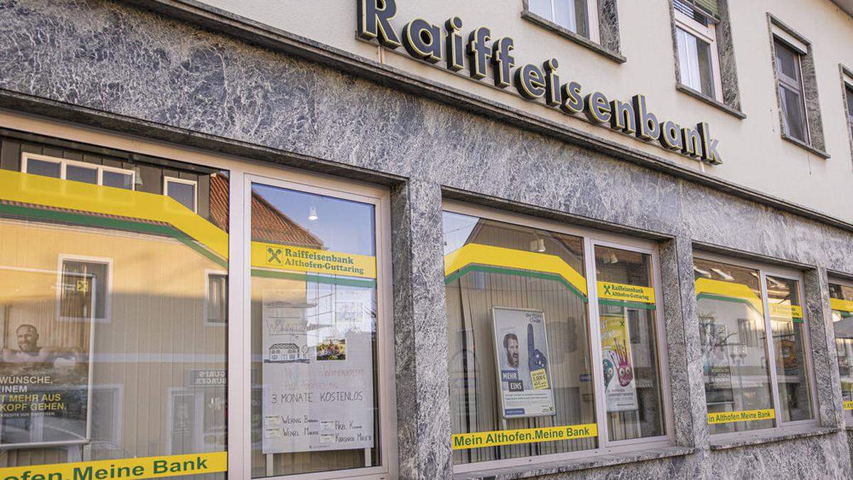 Raiffeisenbank Althofen-Guttaring  in der Kreuzstraße in Althofen