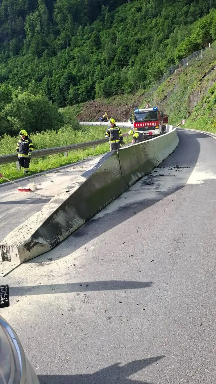 Nach einer halben Stunde war die B 20 wieder frei
