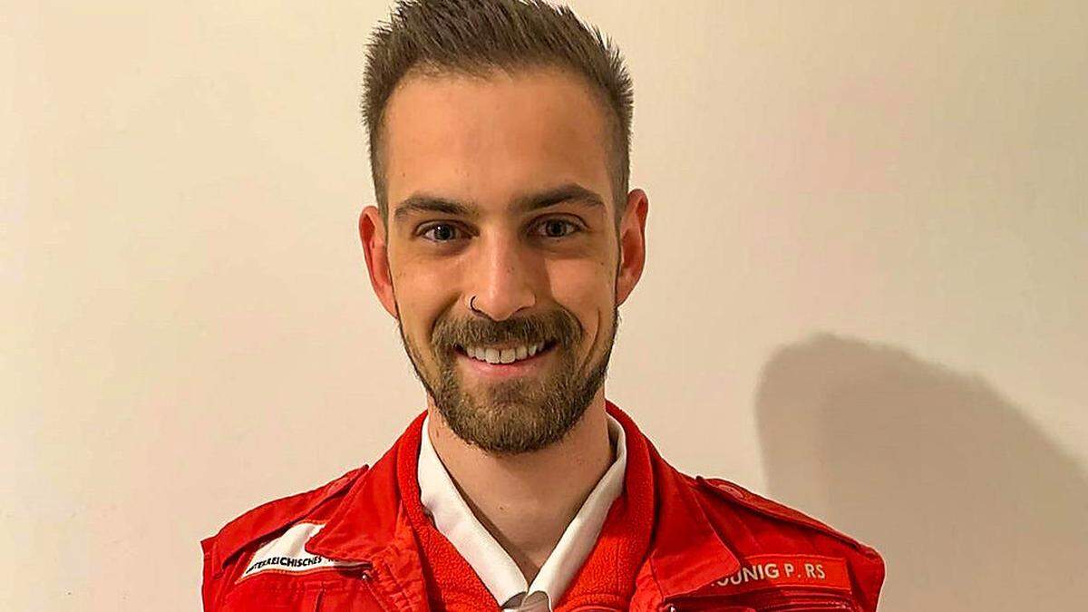 Der 21-jährige Patrick Pitrounig engagiert sich ehrenamtlich beim Roten Kreuz