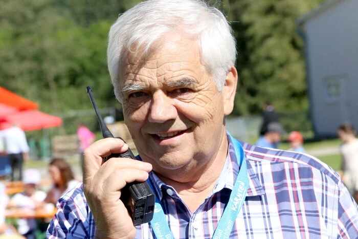 Sichtlich zufrieden mit dem Verlauf der Veranstaltung zeigte sich Flugsportverein-Obmann Walter Moser (unser Foto).