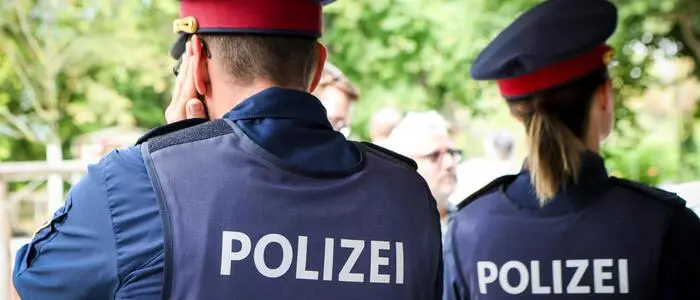 33.000 Polizistinnen und Polizisten sollen ein neues Dienstzeitmodell bekommen (Symbolfoto)