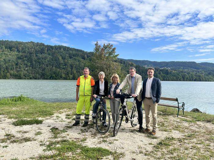 Radwegpfleger Georg Schartmüller, Schaunig, Feinig, Wedenig und Hilpert (von links)