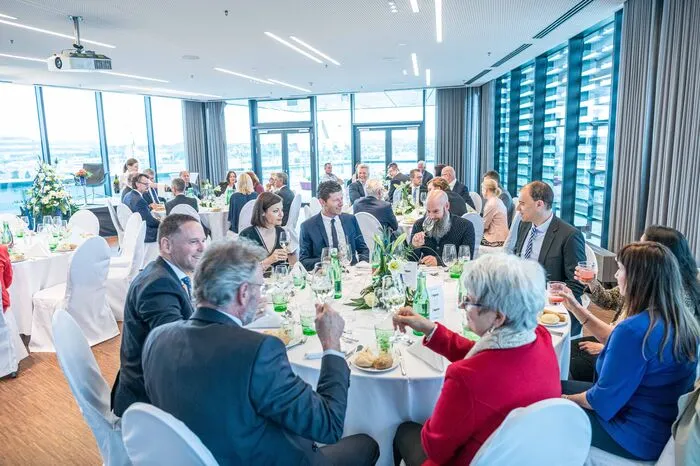 Die Ehrung fand im Skyroom des Styria-Headquarters statt. Mehr zur Feier hier!