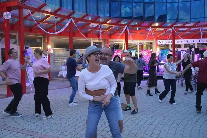 Klicken Sie sich durch die weiteren Fotos vom Spielberger Sommerfest 2026