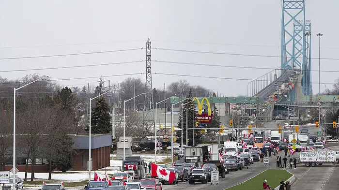 Blockade der Ambassador-Brücke zwischen der kanadischen Provinz Ontario und der US-Metropole Detroit