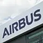 Auf der weltgrößten Luftfahrtmesse in Le Bourget bei Paris unterzeichneten Vertreter von Airbus und MTU eine Absichtserklärung, eine Brennstoffzelle für Passagierflugzeuge zu entwickeln. | Auf der weltgrößten Luftfahrtmesse in Le Bourget bei Paris unterzeichneten Vertreter von Airbus und MTU eine Absichtserklärung, eine Brennstoffzelle für Passagierflugzeuge zu entwickeln.