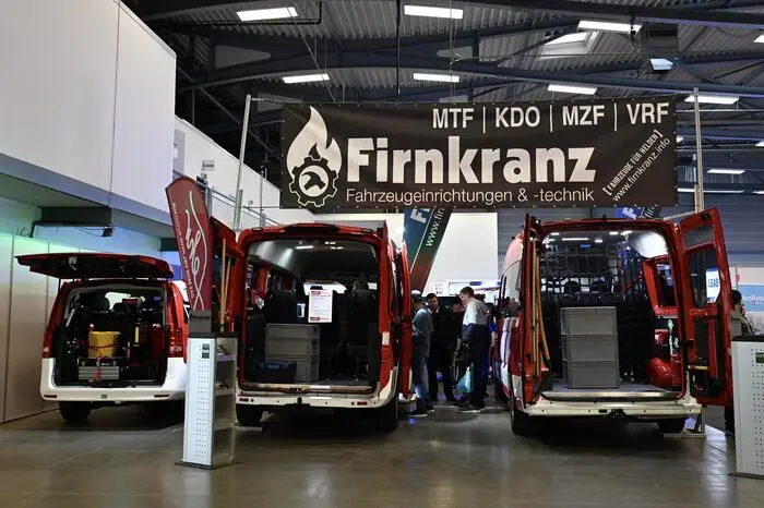 Eingebunden war auch das Rote Kreuz Burgenland und im Rahmen dieser Fachmesse fand das „2. Internationale Rettungsdienstforum Oberwart“ statt, mit zahlreichen Vorträgen, Referaten und einer Publikumsdiskussion. 