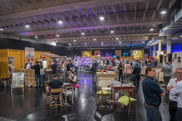 ... und auch im Inneren: Zum 3. Mal fanden die Chef Days in Graz statt, an die 2.000 Köche, Gastronomen und Foodies tummelten sich beim Food Symposion von "Rolling Pin."