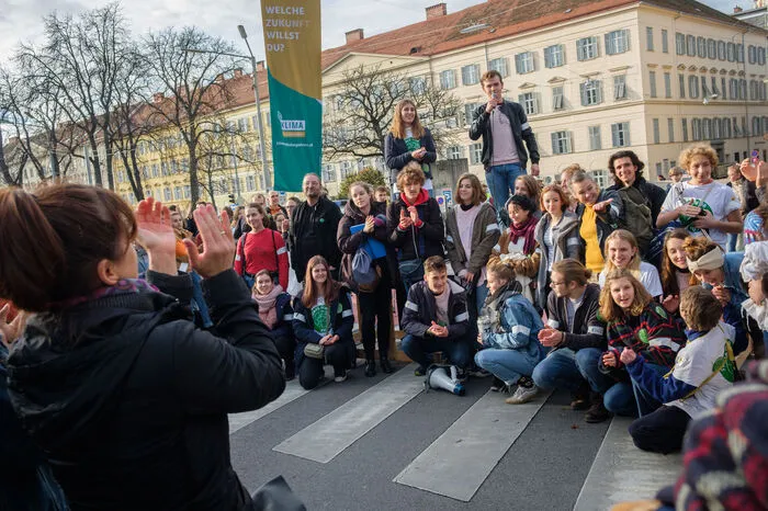 In allen Landeshauptstädten gingen Menschen für mehr Klimaschutz auf die Straße.