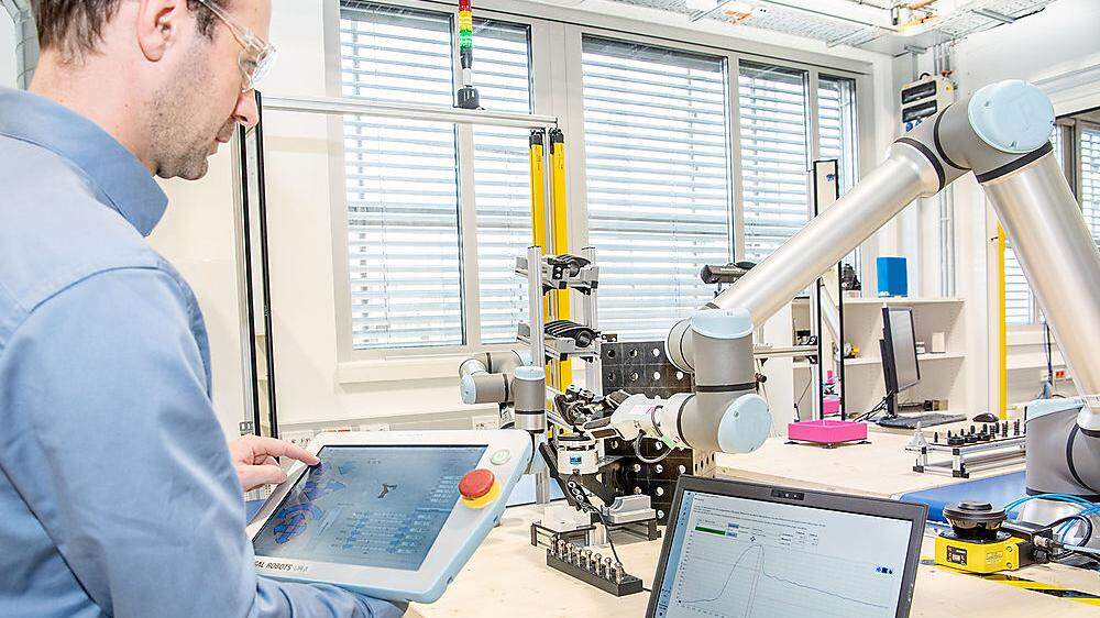 Labortest im Robotics Institut von Joanneum Research in Klagenfurt