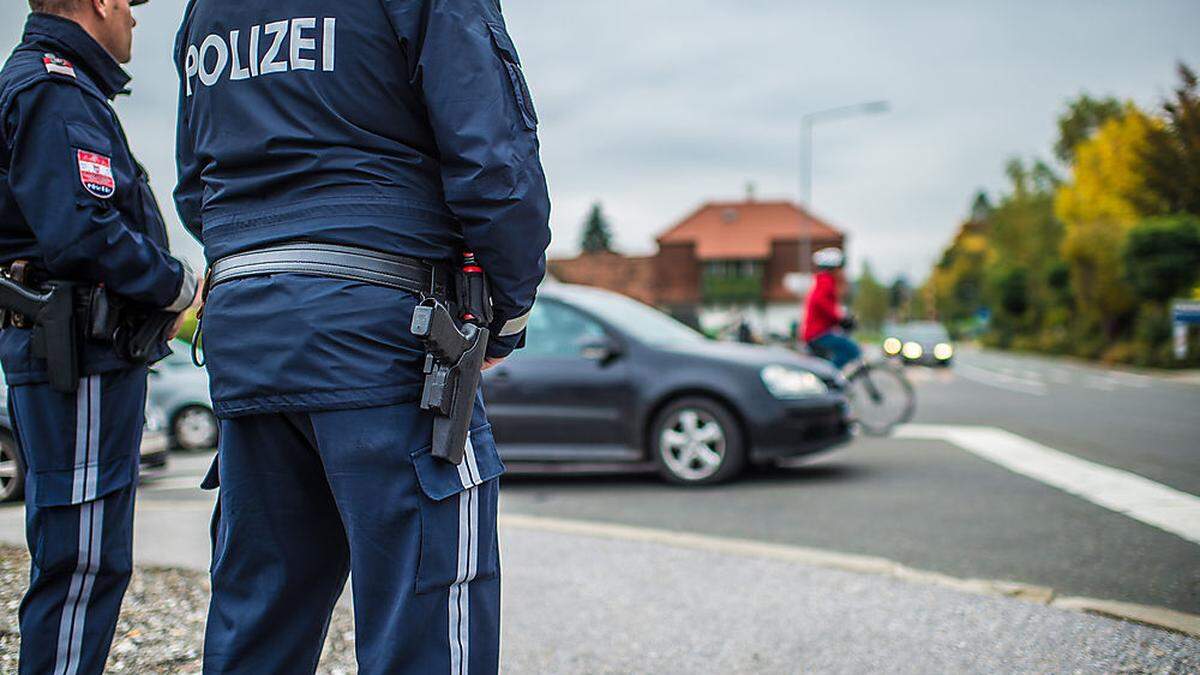 Polizei fahndet nach Auto