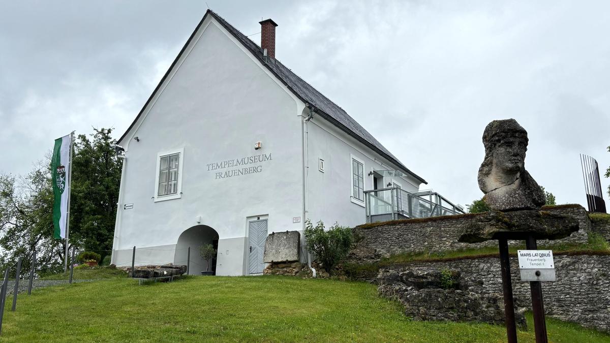 Eine neue Ausstellung wurde im Tempelmuseum Frauenberg eröffnet