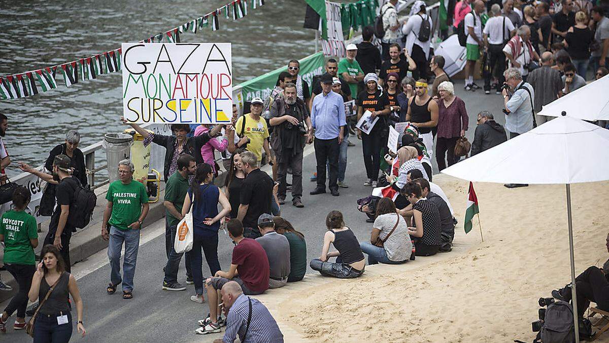 Paris widmet in diesem Jahr einen Tag von "Paris Plages" der israelischen Küstenstadt 