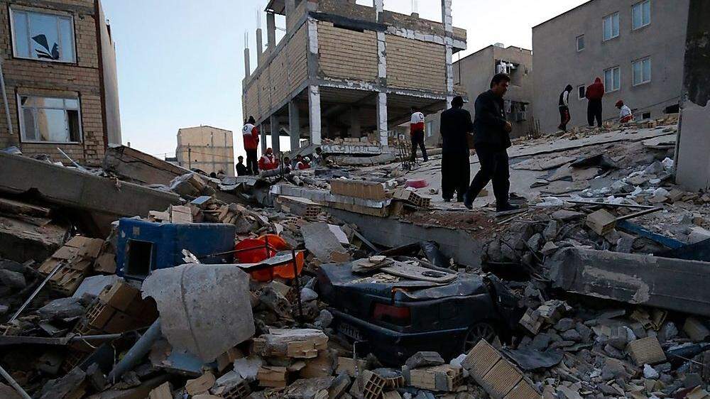 Schwerde Schäden nach Erdbeben im Kurdengebie zwischen Iran und Irakt