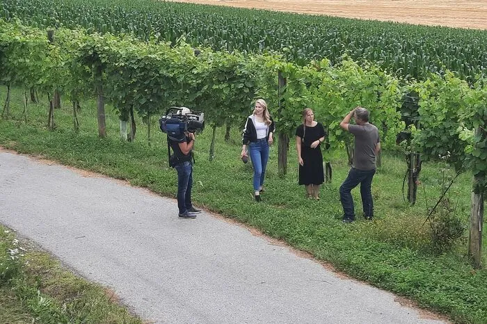 Obmann Bernhard Gruber vor der ORF-Kamera