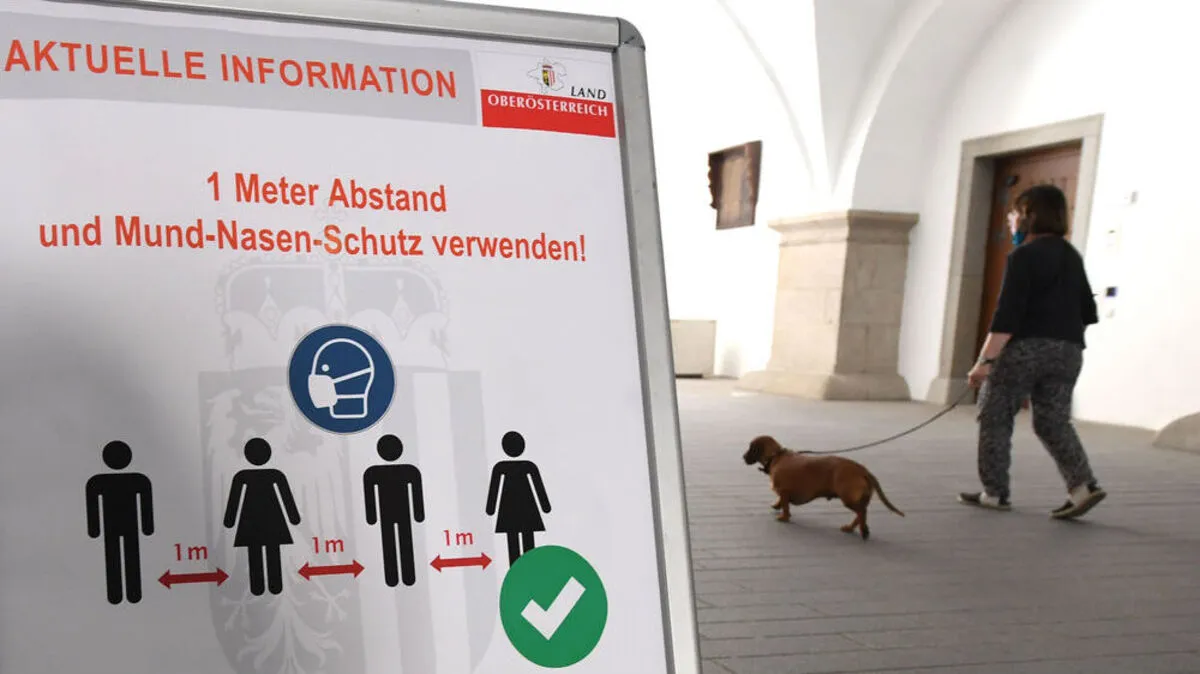 Im Juli verschärfte Oberösterreich die Maskenpflicht, mittlerweile wurde wieder die bundesweite Regelung übernommen.