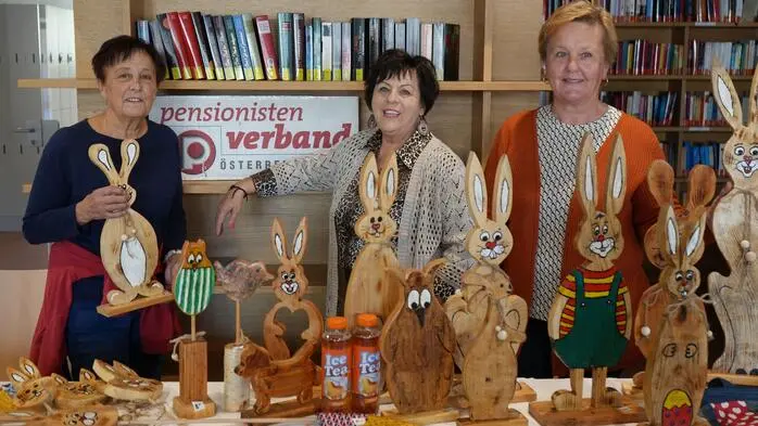 In der Zeltweger Bibliothek drehte sich am vergangenen Wochenende alles um das bevorstehende Osterfest. Die Verkaufsstände boten Geschenkideen an; das reichte von liebevoll gefertigter Handwerkskunst bis zu österlichen Köstlichkeiten.