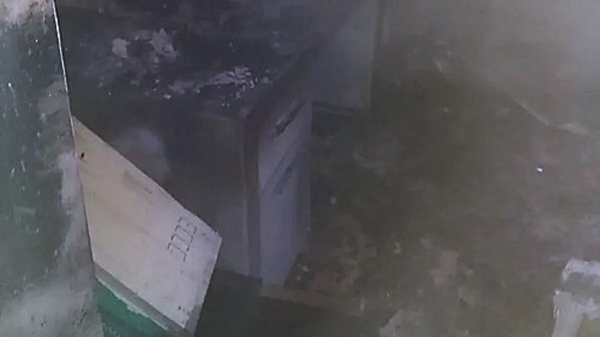 Die Polizei schätzt den Schaden auf mehrere zehntausend Euro