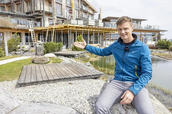 Bauarbeiten Umbau Mountain Resort Feuerberg Gerlitzen Villach April 2024