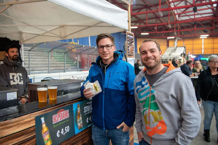 Die Besucher fühlten sich in der Eishalle wohl.