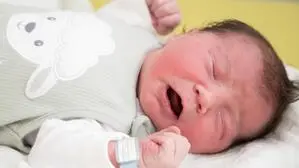 Ein Neugeborenes | Baby Daniel ist eines der 3081 Babys, die im Vorjahr in den Kabeg-Spitälern zur Welt kamen