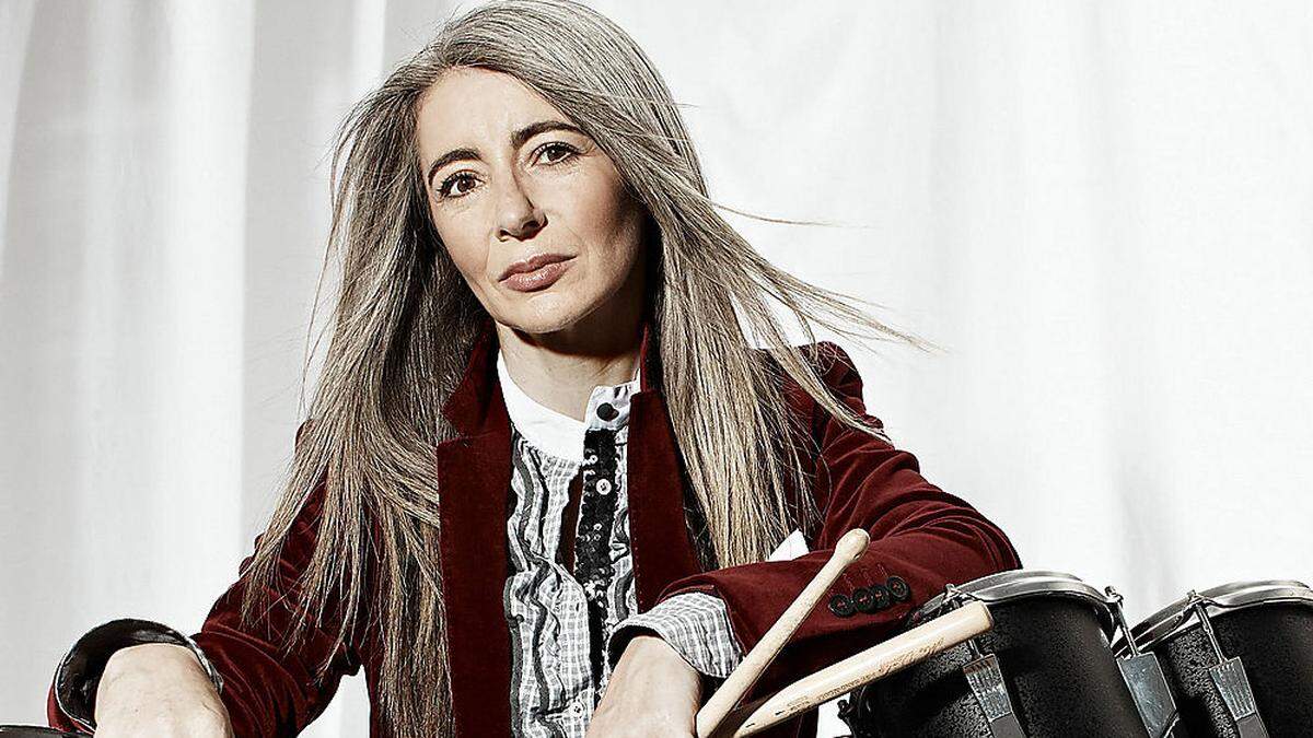 Spiel mit dem Wasser von Evelyn Glennie