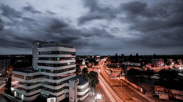 Mit dem Namen "night_vi5ion" veröffentlicht ein junger Steirer seine ungewöhnlichen Fotos auf Instagram.