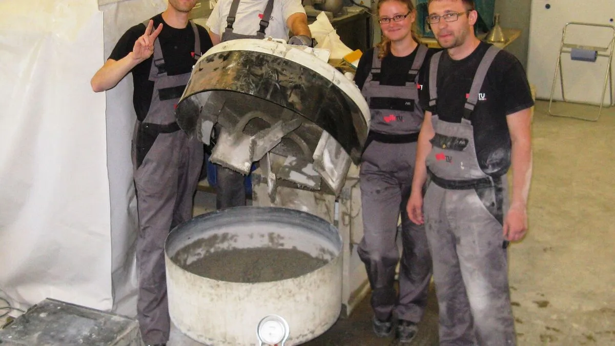 Das Team um Joachim Juhart jubelt.