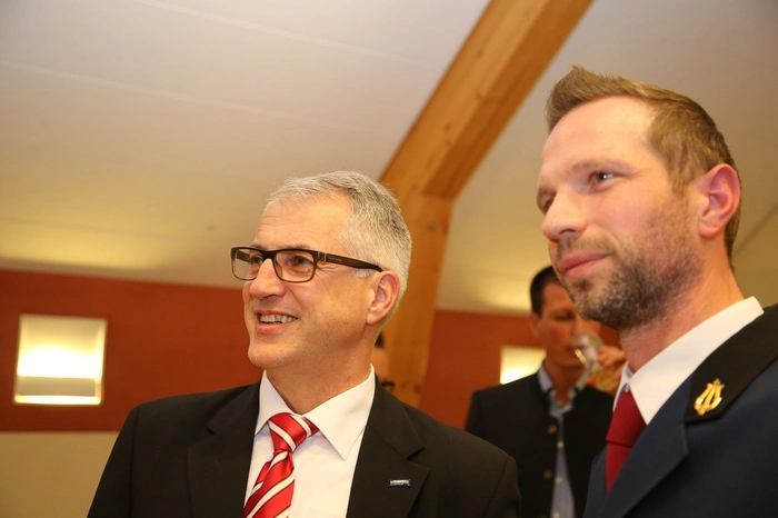 Kapellmeister Markus Poier zeigte sich über das tolle Abschneiden bei der Konzertwertung in Pöls erfreut, bei der die Musiker in Stufe C 91,50 Punkte erreichen konnten. Dadurch kann die Werkskapelle im nächsten Jahr den fünften Steirischen Panther und zum dritten Mal den Robert-Stolz-Preis in Empfang nehmen.