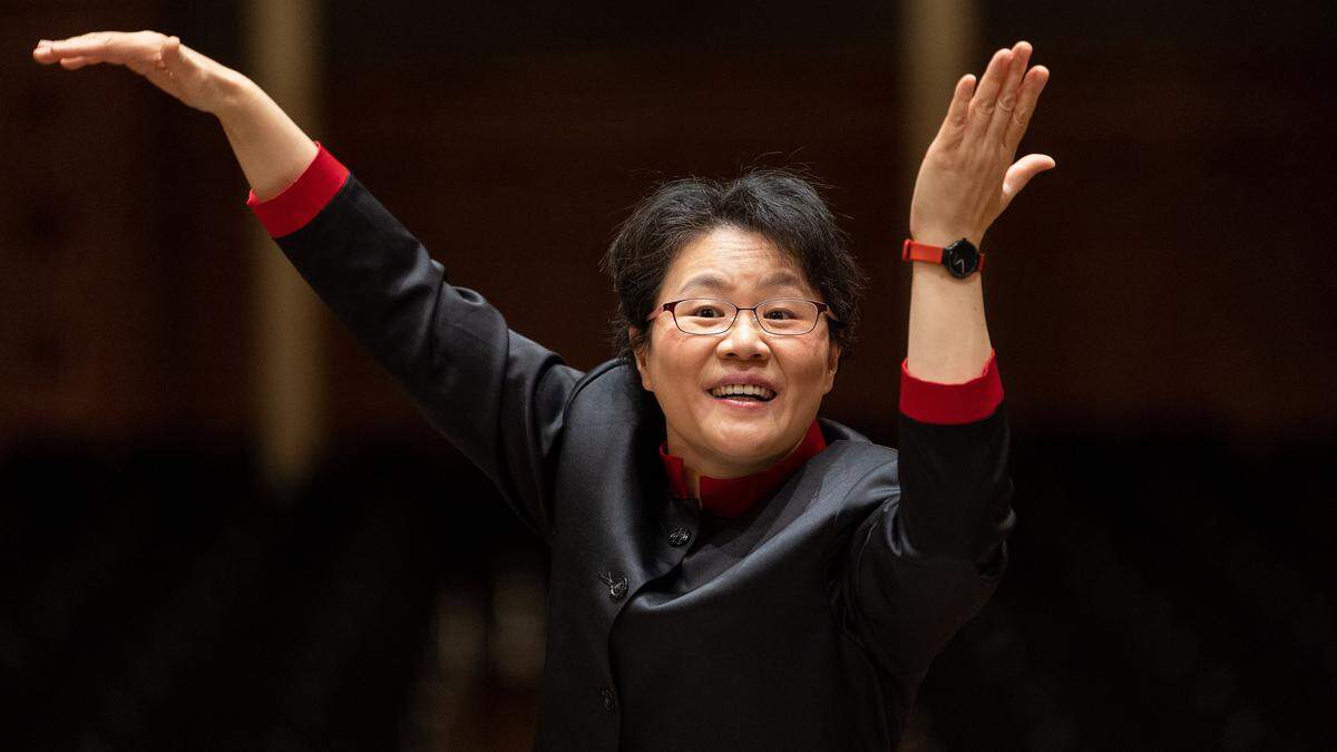 Mei-Ann Chen ist weiterhin eine wichtige Dirigentin für das Grazer Orchester Recreation