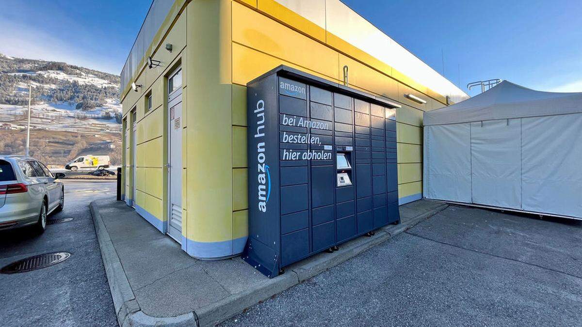 Der Amazon-Locker wurde bei der Eni-Tankstelle in der Kärntnerstraße in Lienz aufgestellt