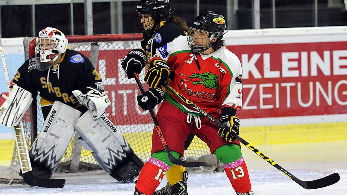 Die Dragons (Michaela Verdel) müssen pro Woche mit einem Eistraining auskommen