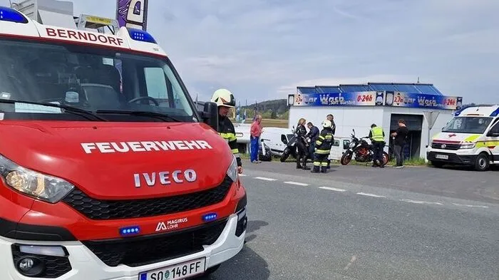 Zwei Motorräder kollidierten aus noch unbekannter Ursache
