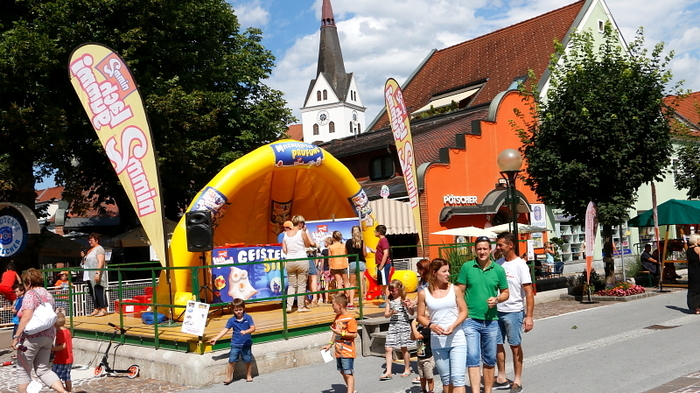 Die Sonne lachte über Köflach und die vielen Kinder samt Eltern und Großeltern, welche der Einladung der Stadt Köflach zum Kinderfest gefolgt waren. 