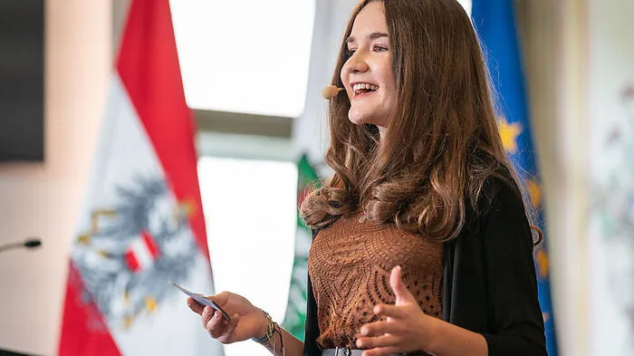 Laura-Sophie Schlögl