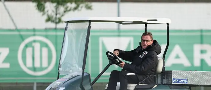 Ralf Rangnick im „Rapid-Cart“